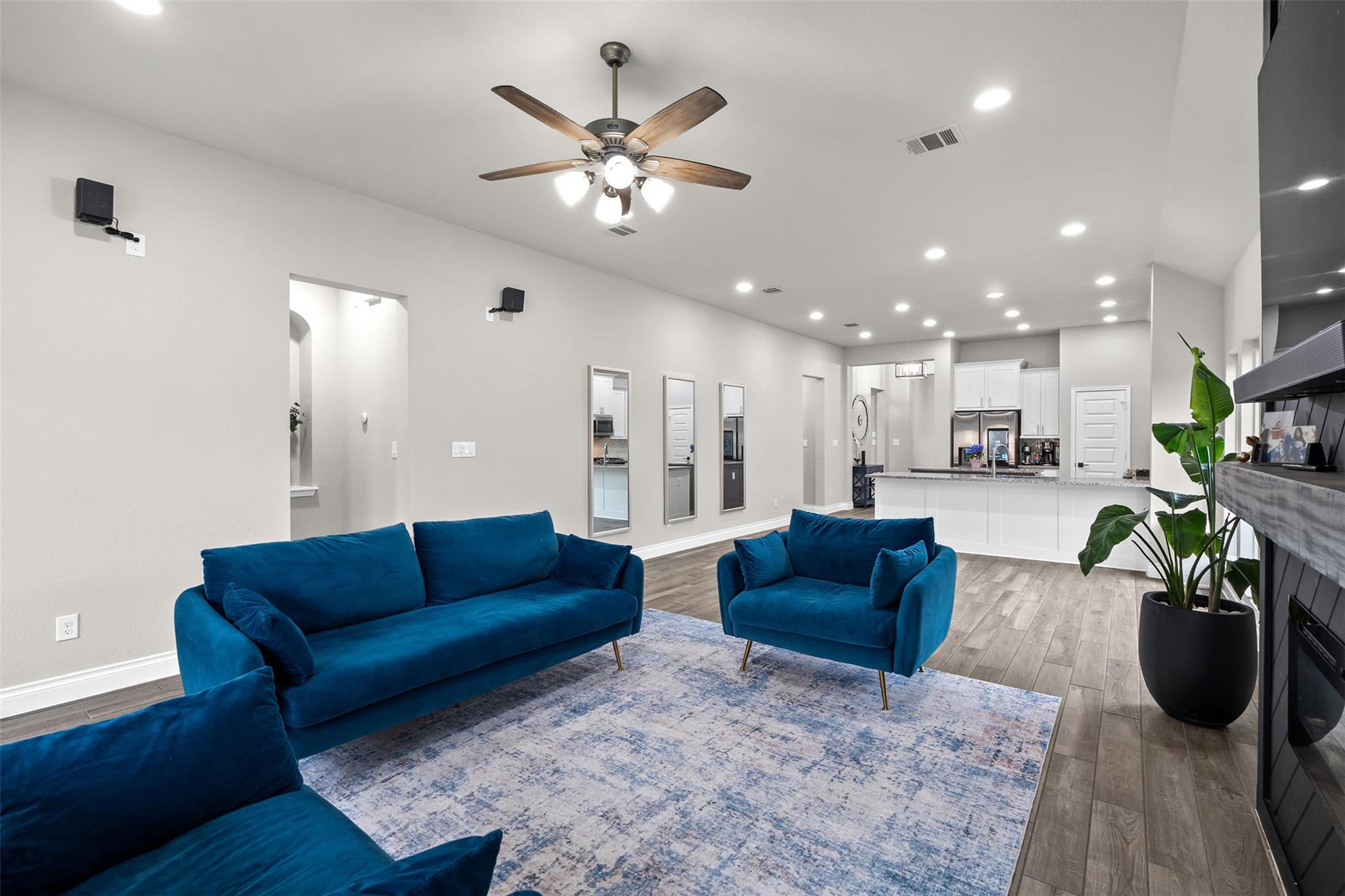 341 Pisa Ln, Georgetown, TX 78628