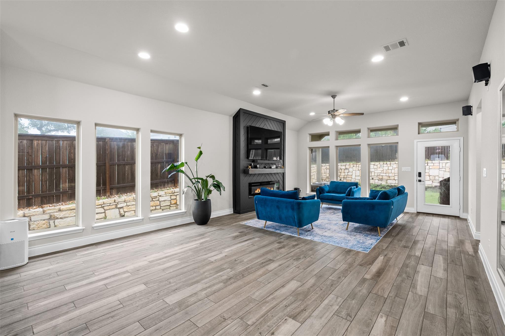 341 Pisa Ln, Georgetown, TX 78628