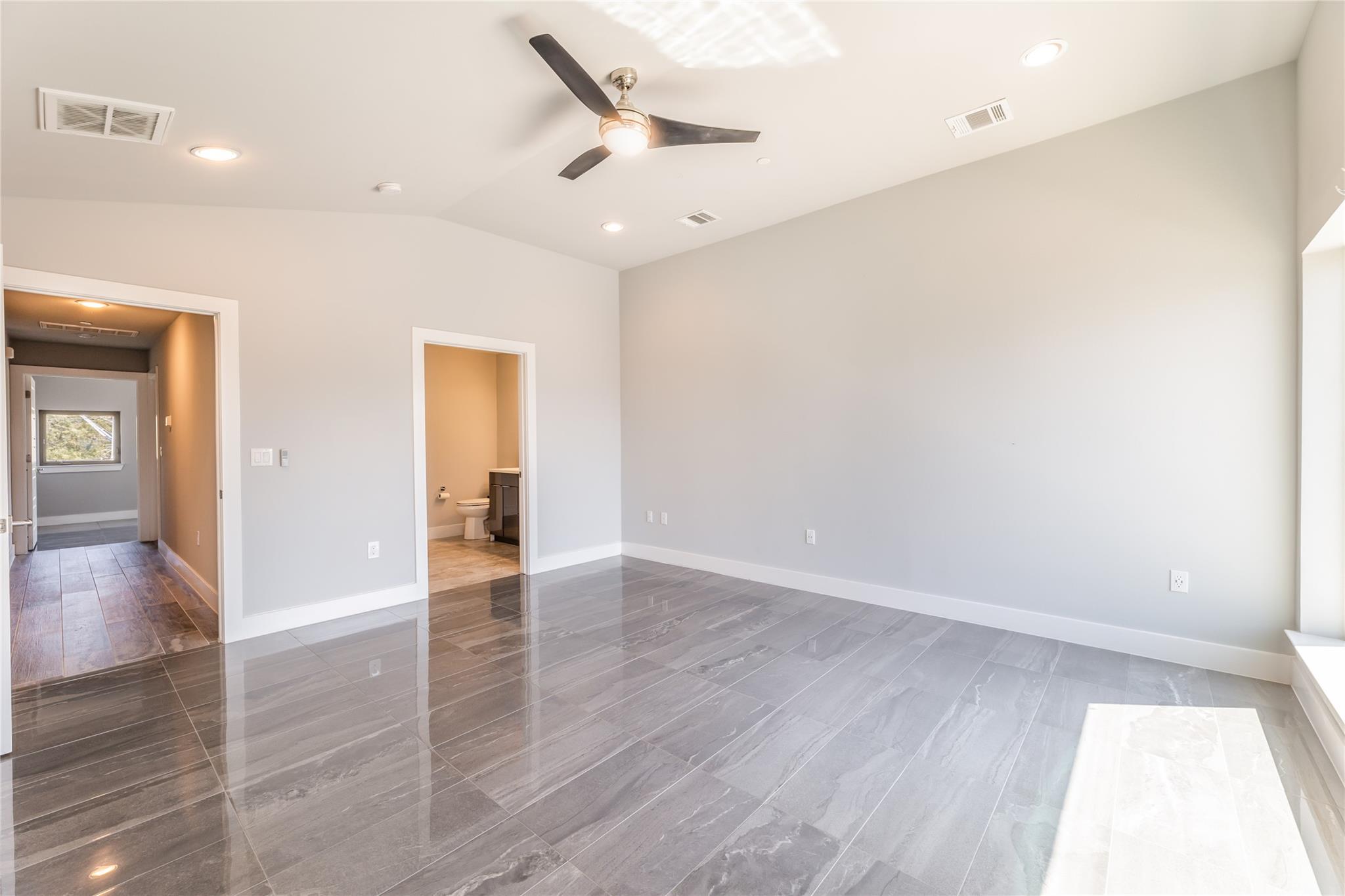 1417 Kramer Ln # 9, Austin, TX 78758