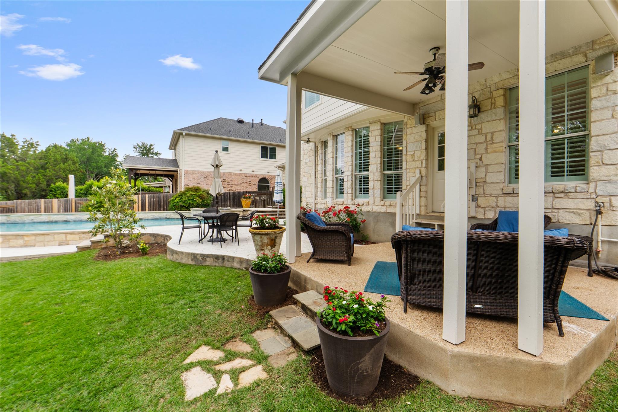 8509 Sea Ash Cir, Round Rock, TX 78681