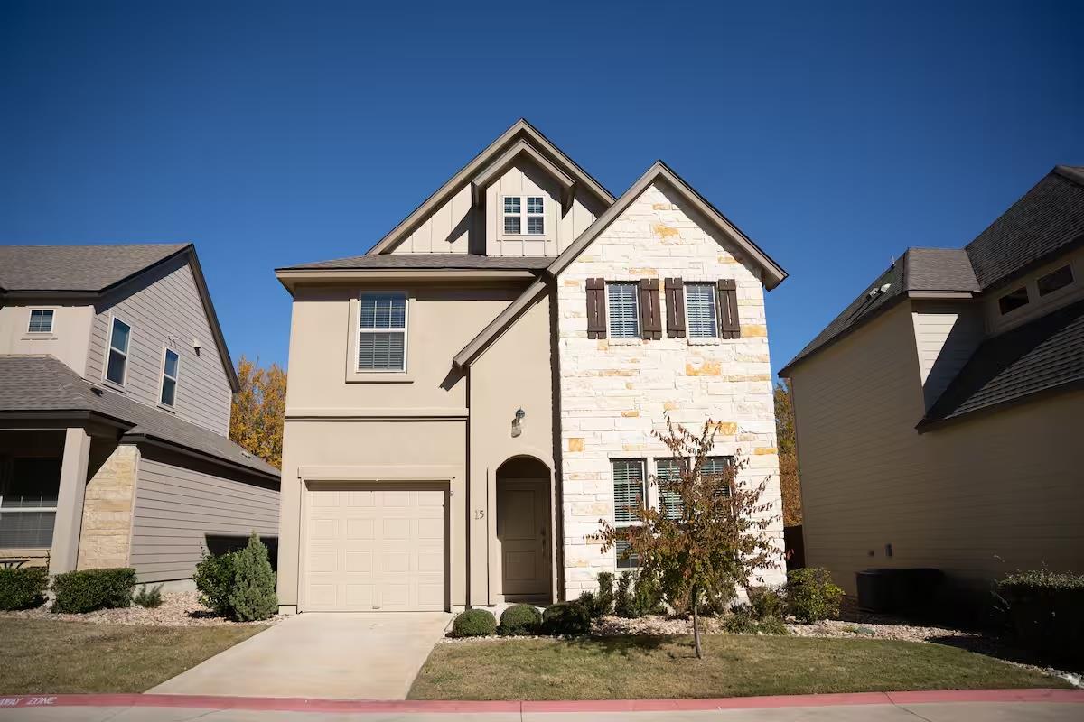 13501 Metric Blvd # 15, Austin, TX 78727