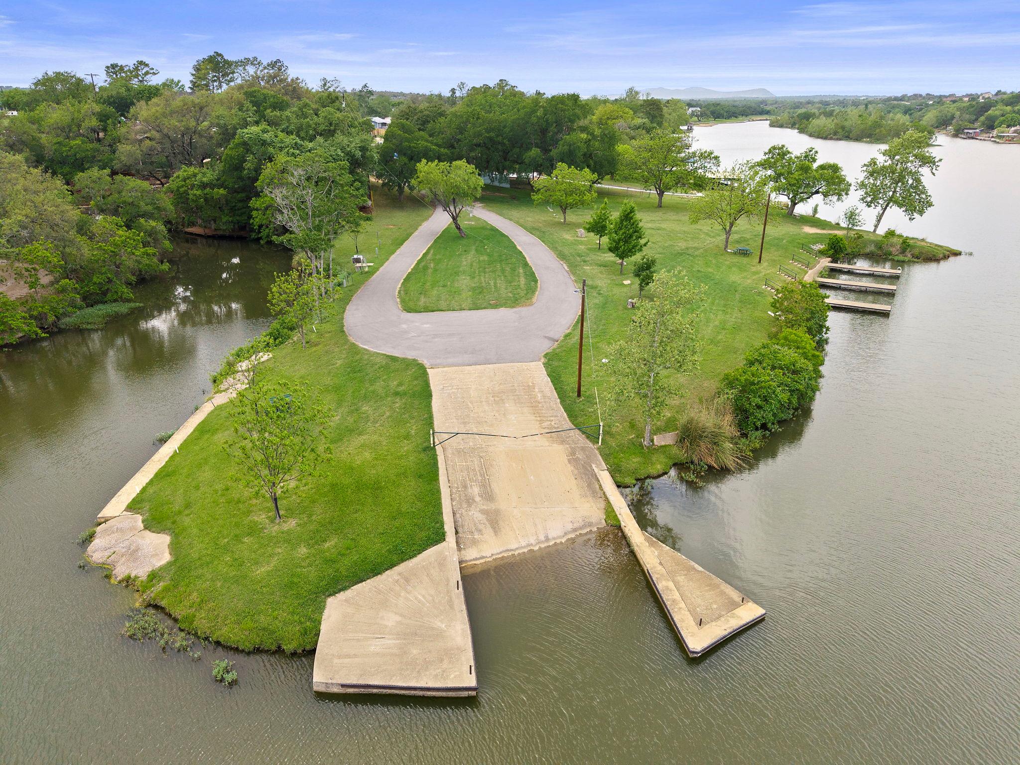 113 Scenic Dr, Horseshoe Bay, TX 78657