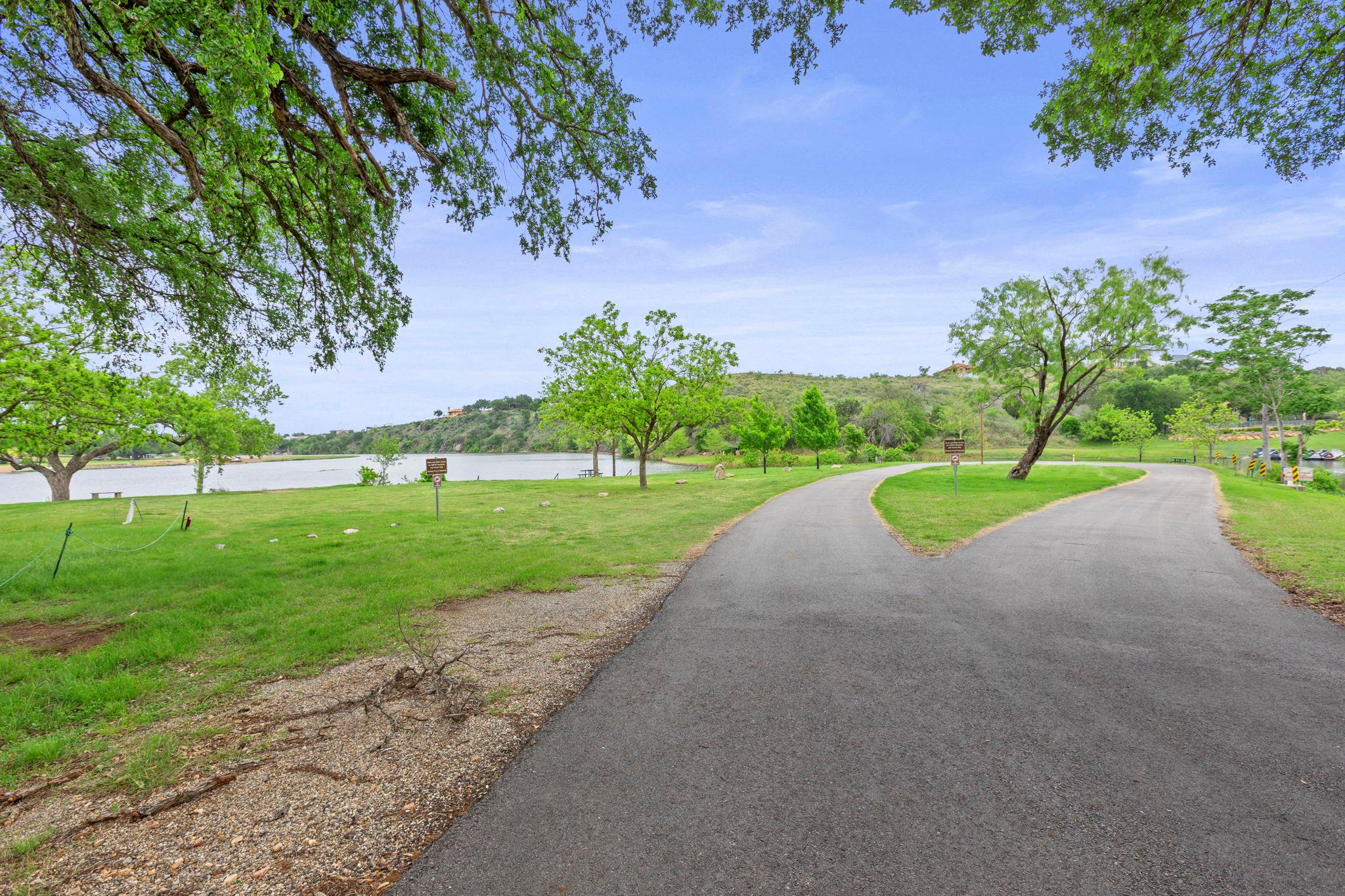 113 Scenic Dr, Horseshoe Bay, TX 78657