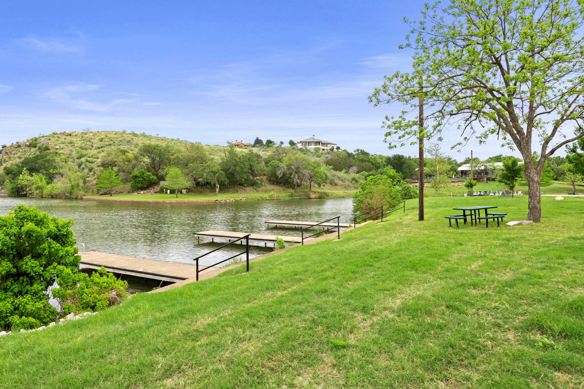 113 Scenic Dr, Horseshoe Bay, TX 78657