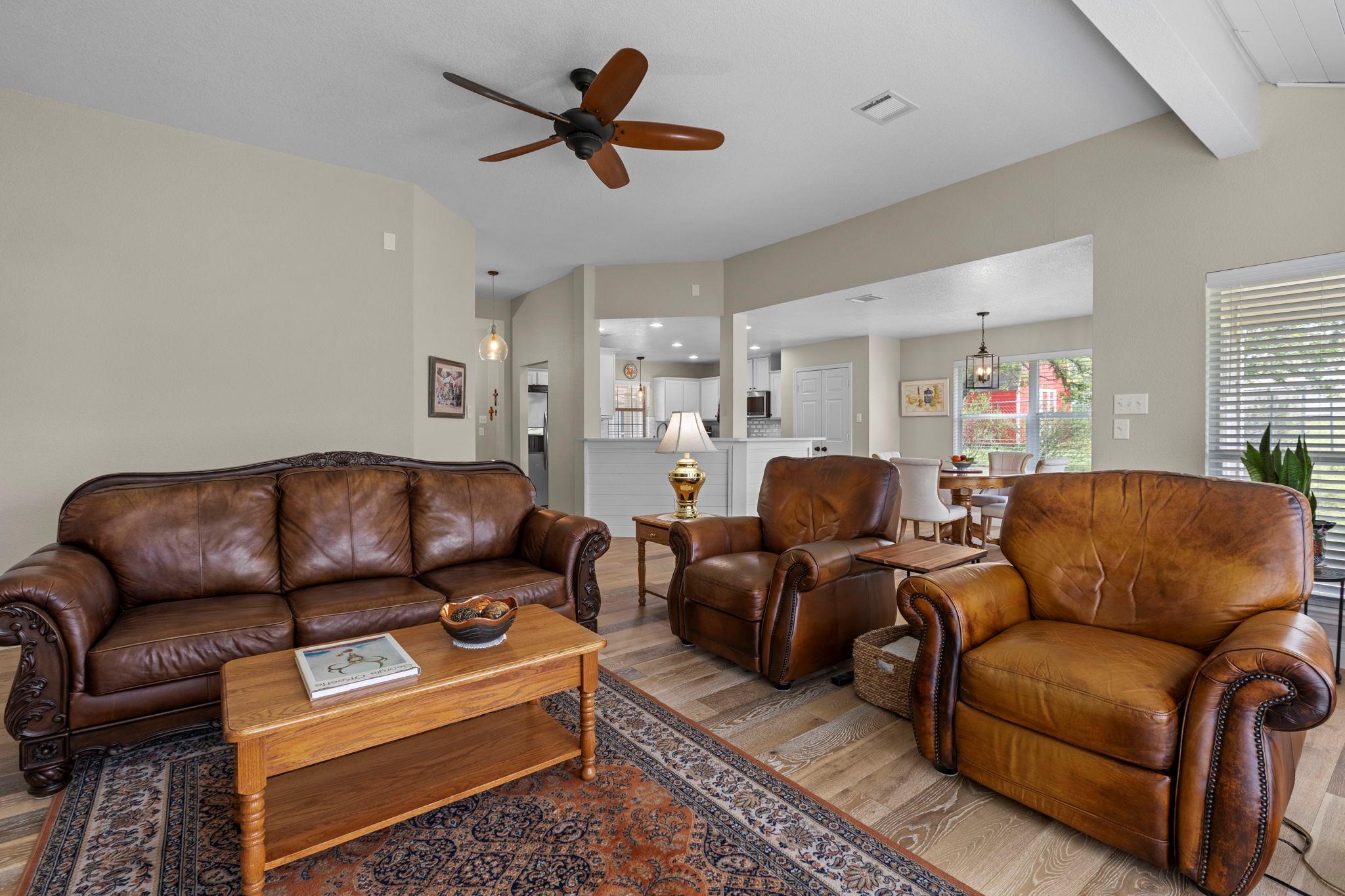 113 Scenic Dr, Horseshoe Bay, TX 78657