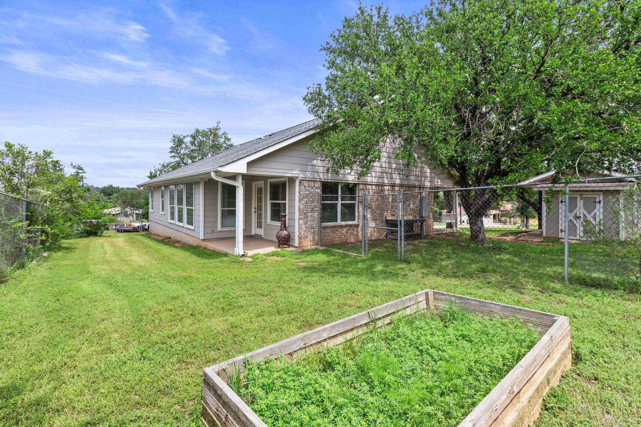 113 Scenic Dr, Horseshoe Bay, TX 78657