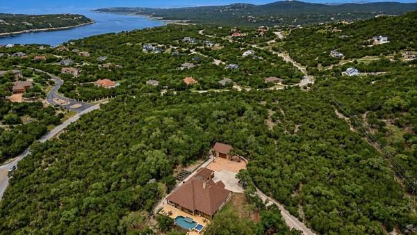 5.425 W Reed Parks Rd, Jonestown, TX 78645