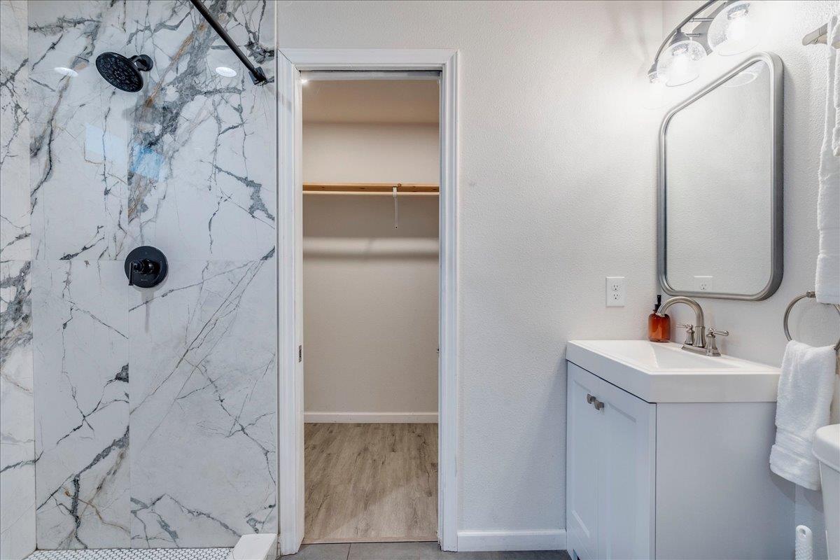 306 Juarez St, San Marcos, TX 78666