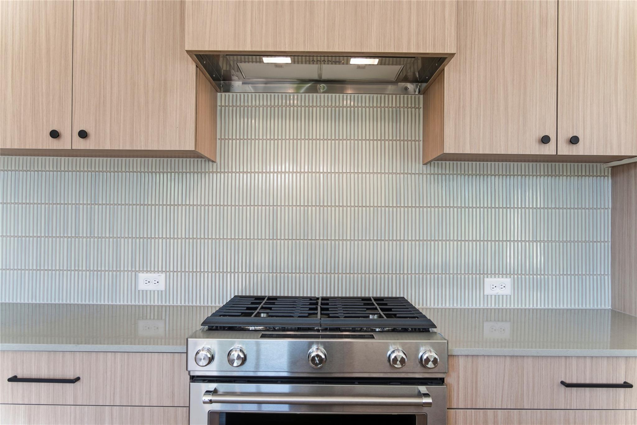 10807 Hermosillo Dr # 1008, Austin, TX 78758