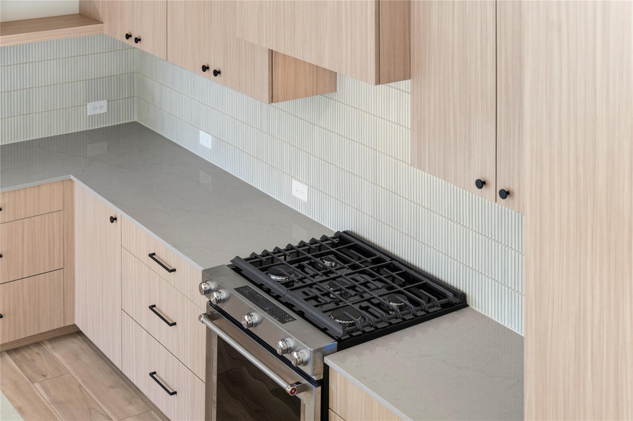 10807 Hermosillo Dr # 1008, Austin, TX 78758