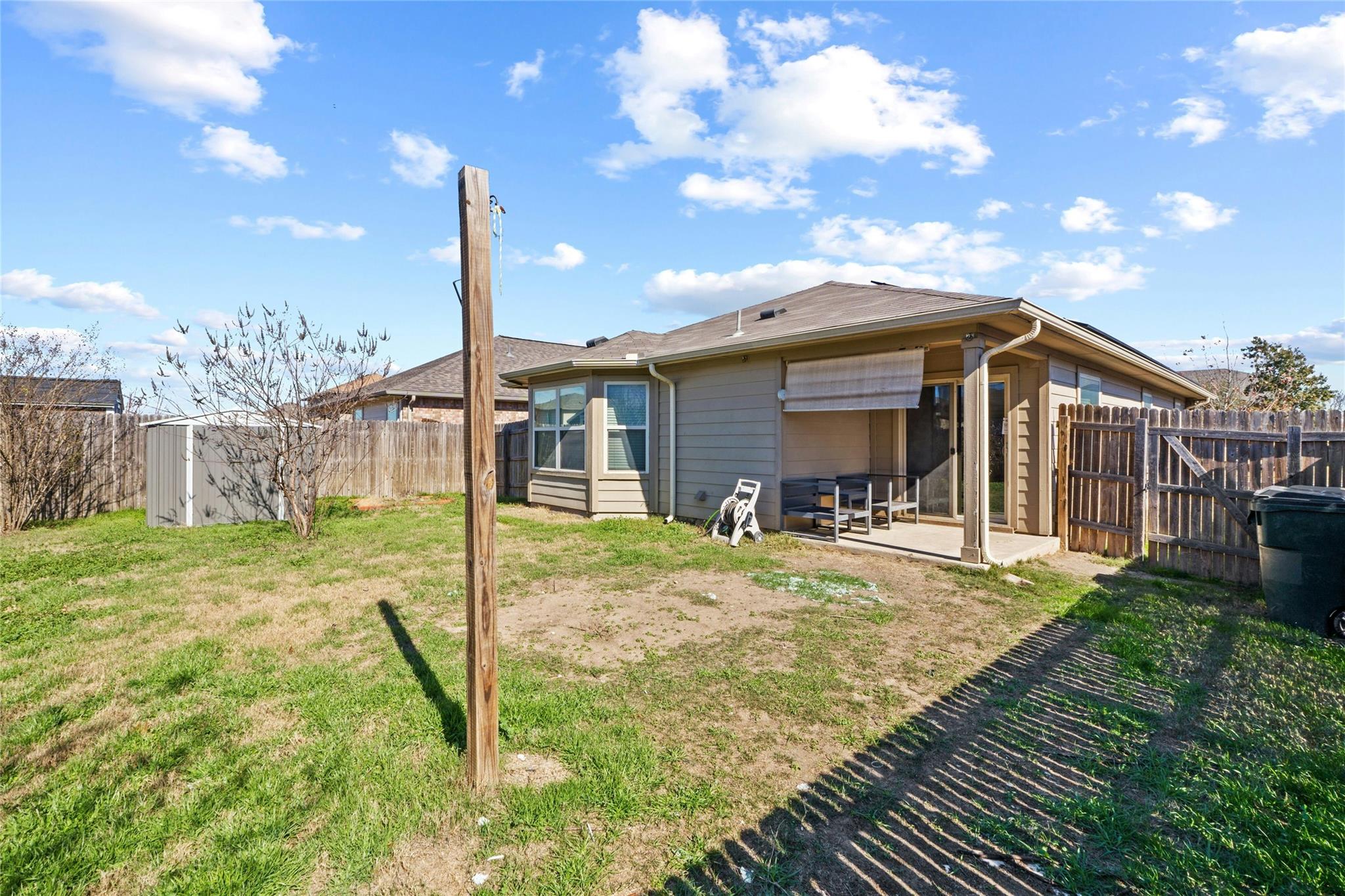 631 Pinnacle Dr, Georgetown, TX 78626