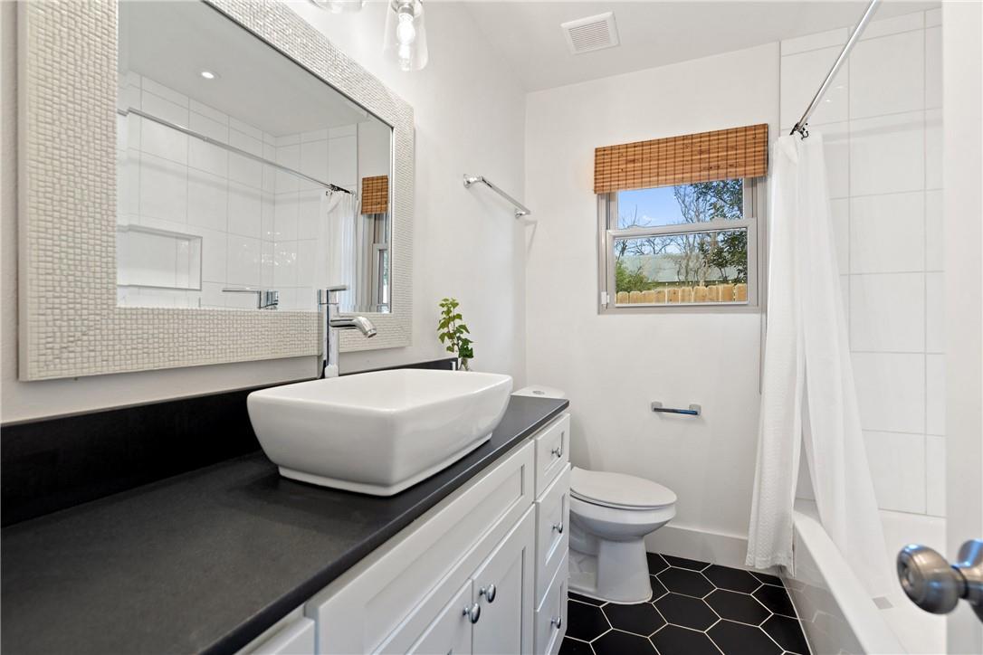 4908 Rowena Ave # A, Austin, TX 78751