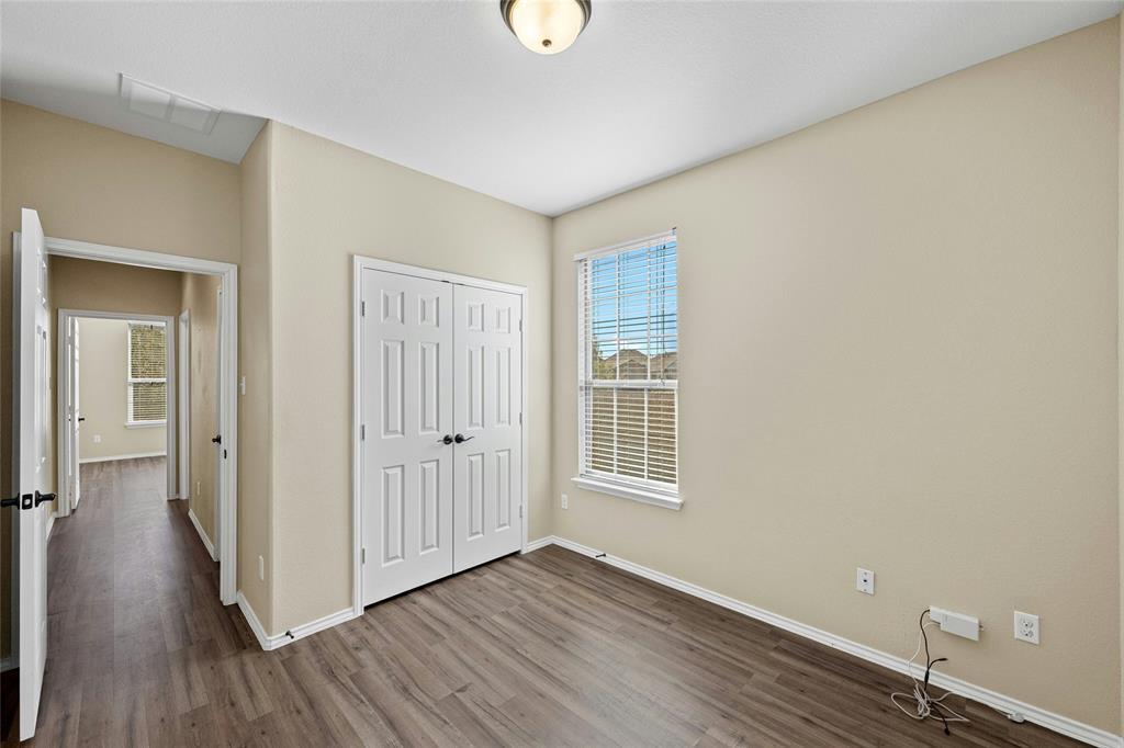 245 Sheep Trail Dr, Kyle, TX 78640