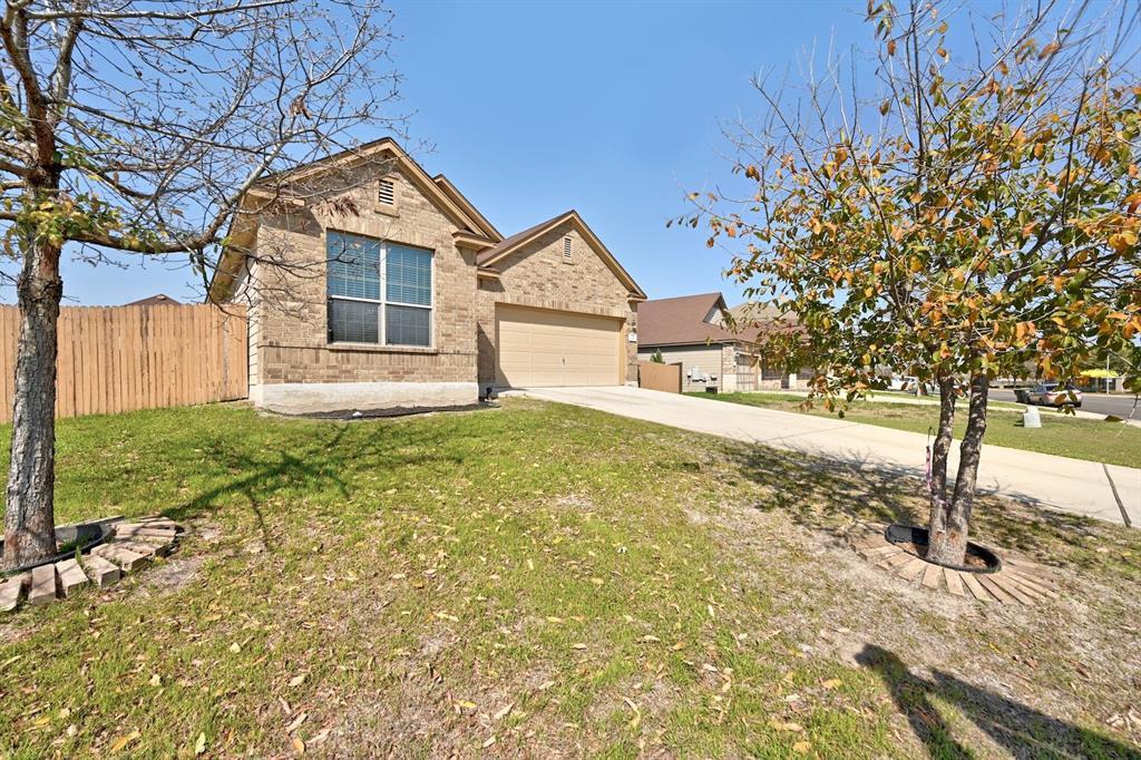 245 Sheep Trail Dr, Kyle, TX 78640