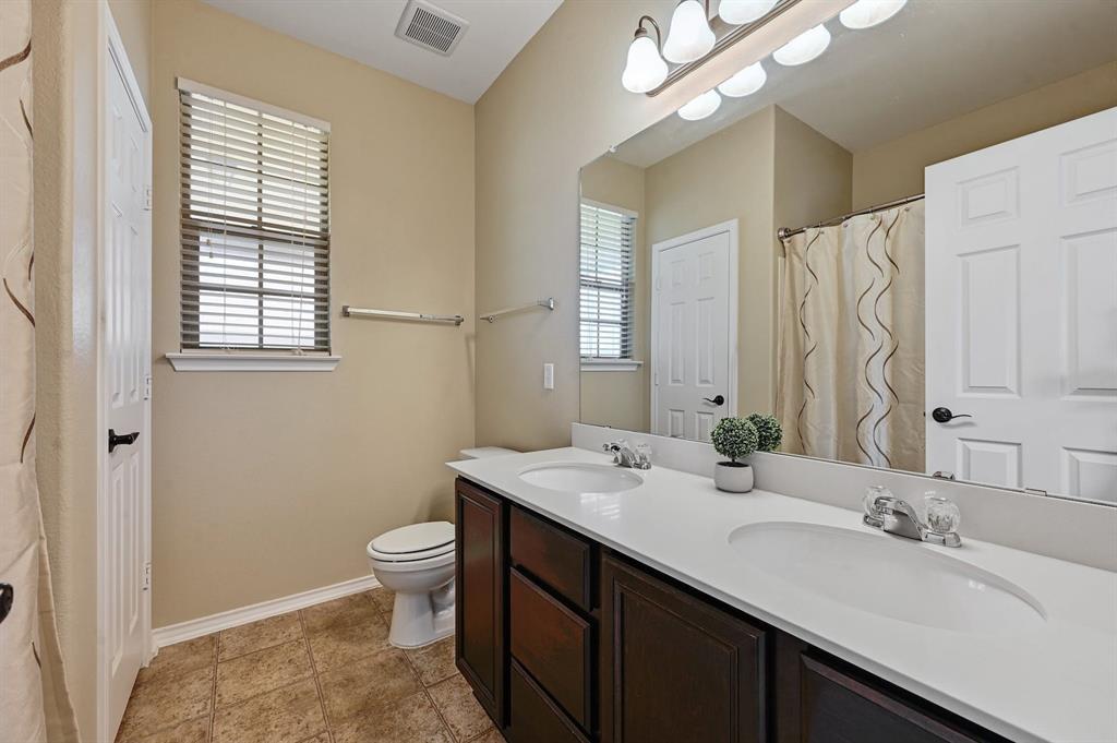 245 Sheep Trail Dr, Kyle, TX 78640