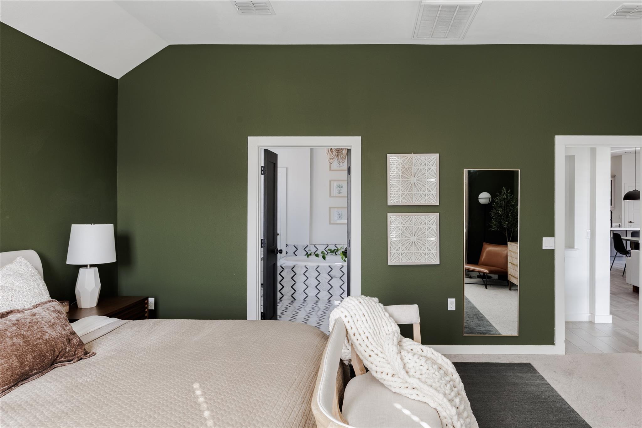 8013 Bestride Bnd, Austin, TX 78744