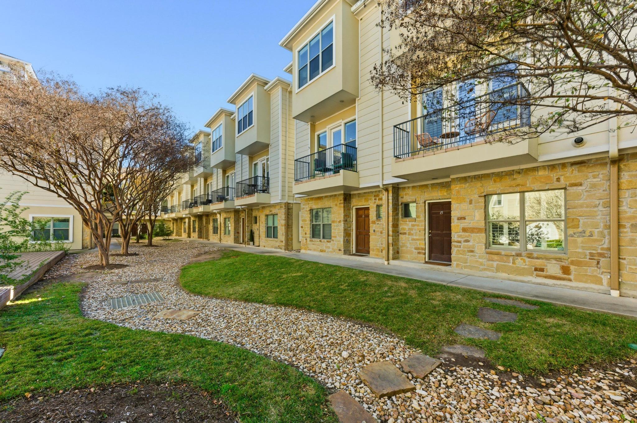 1115 Kinney Ave # 15, Austin, TX 78704