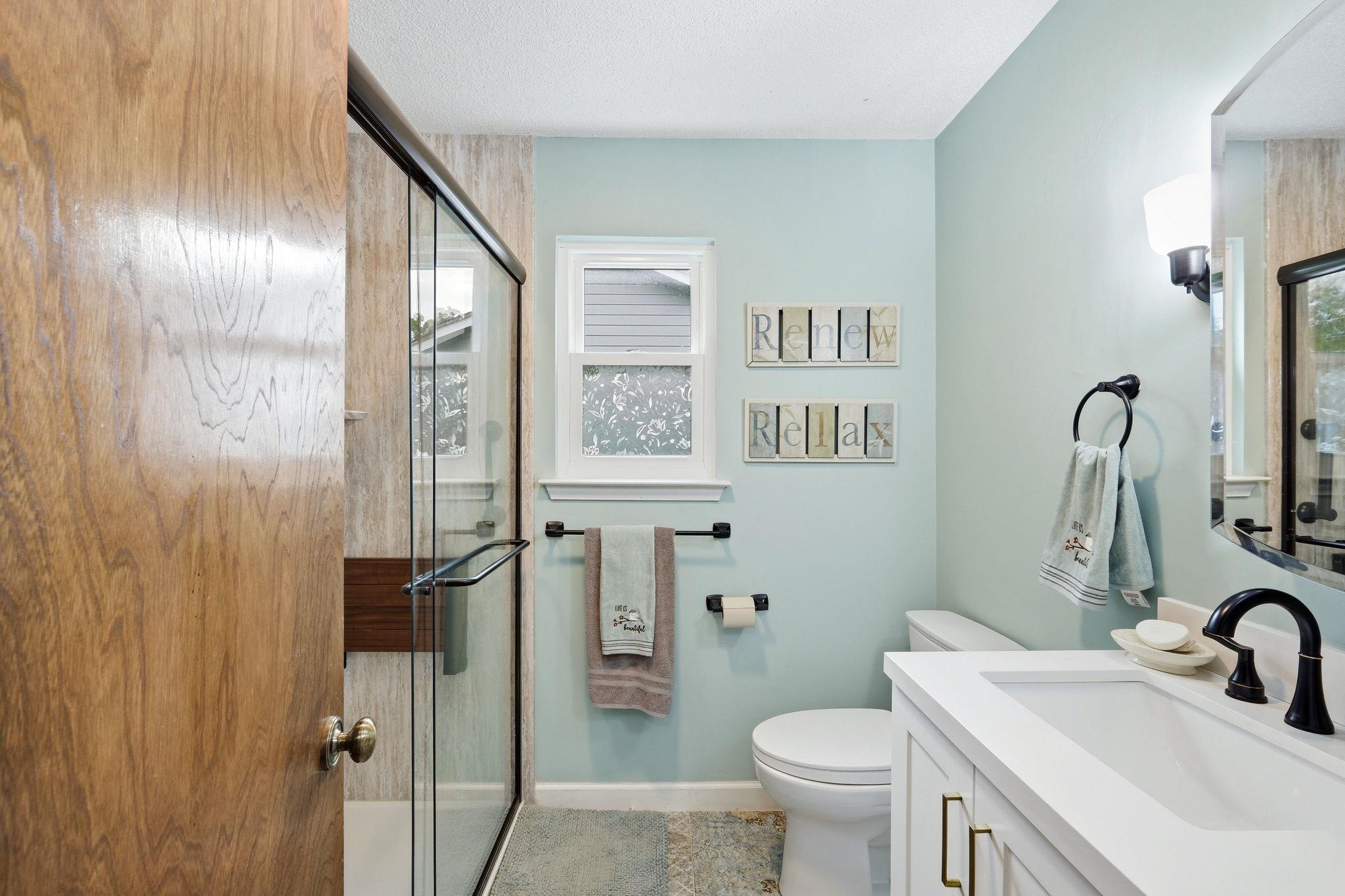 1105 Nottingham Hill Rd, Round Rock, TX 78664