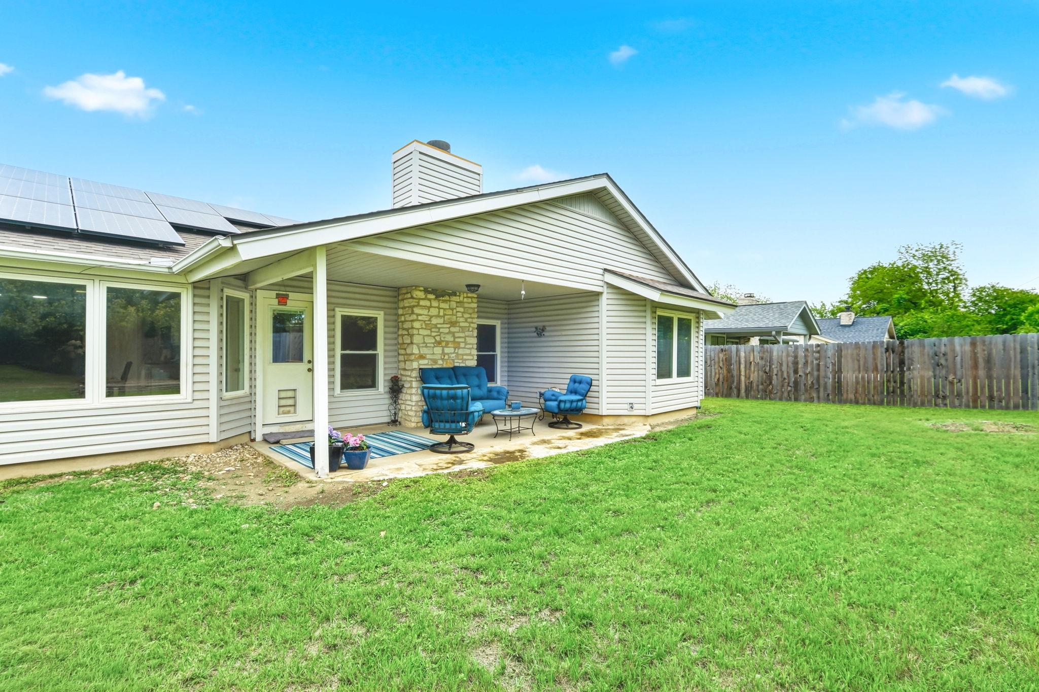 1105 Nottingham Hill Rd, Round Rock, TX 78664