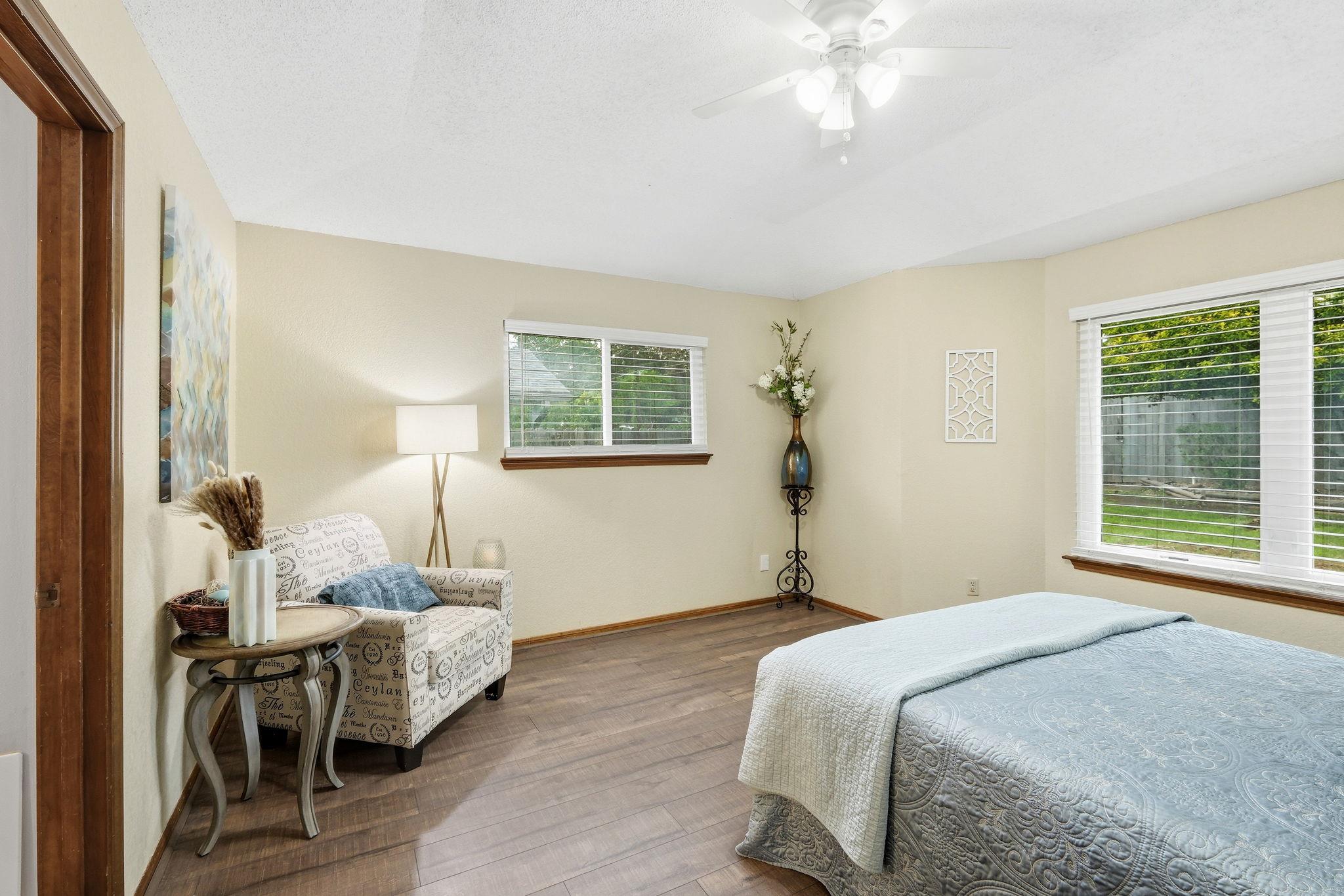 1105 Nottingham Hill Rd, Round Rock, TX 78664