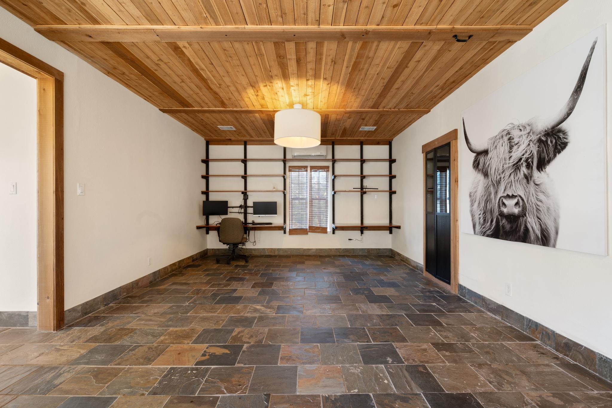 158 Uriah Dr, Elgin, TX 78621