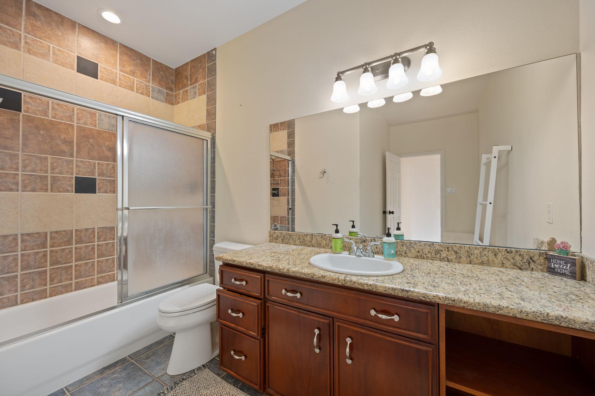 158 Uriah Dr, Elgin, TX 78621