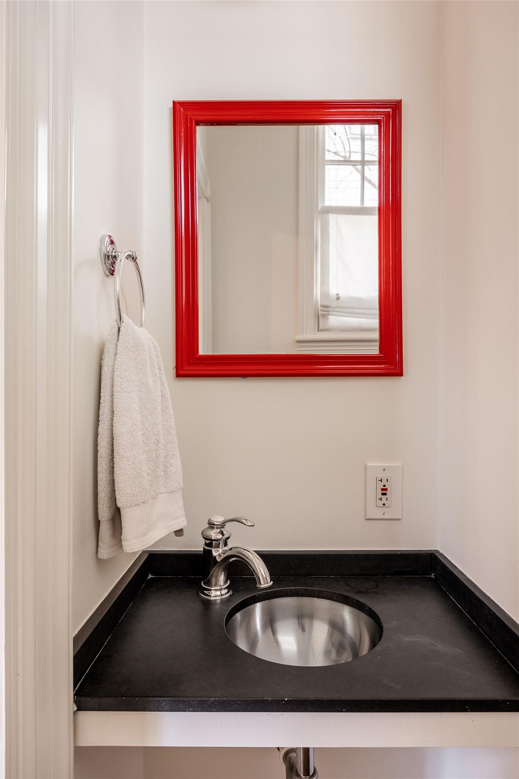 1401 Newning Ave, Austin, TX 78704