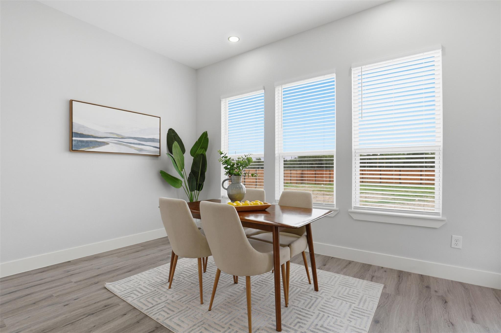 123 Los Robles Rd, Elgin, TX 78621