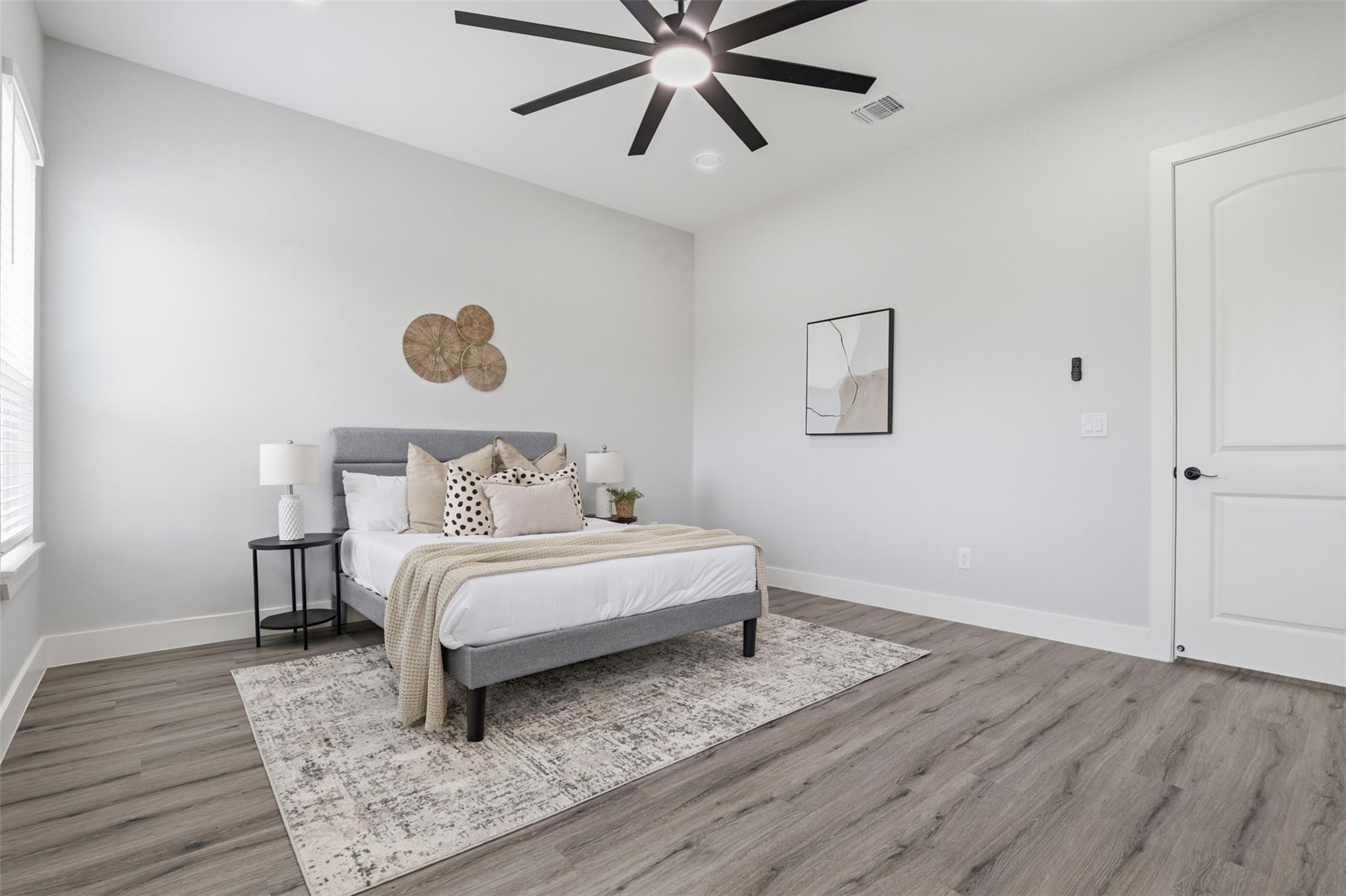 123 Los Robles Rd, Elgin, TX 78621