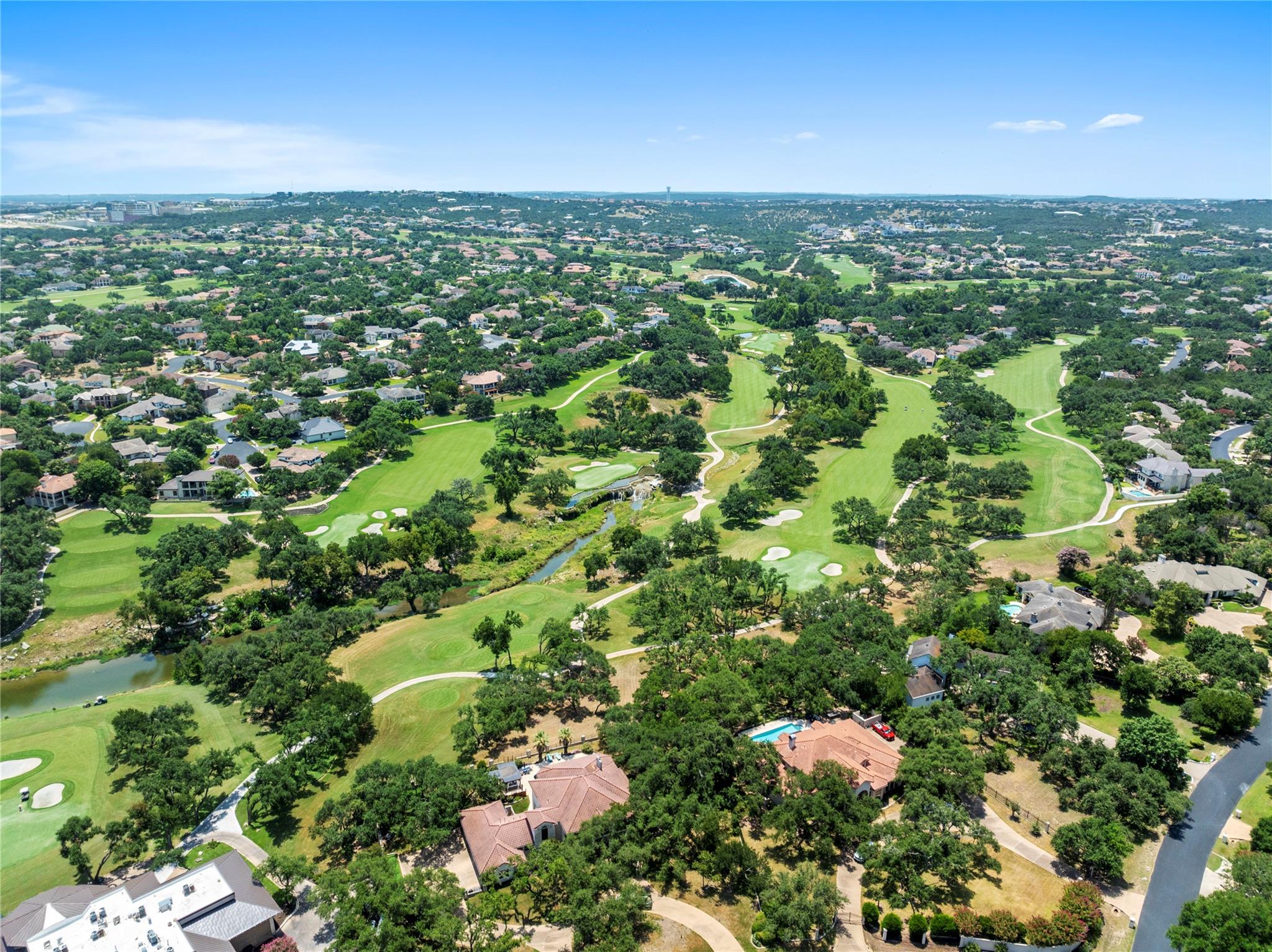 28 Lost Meadow Trl, The Hills, TX 78738