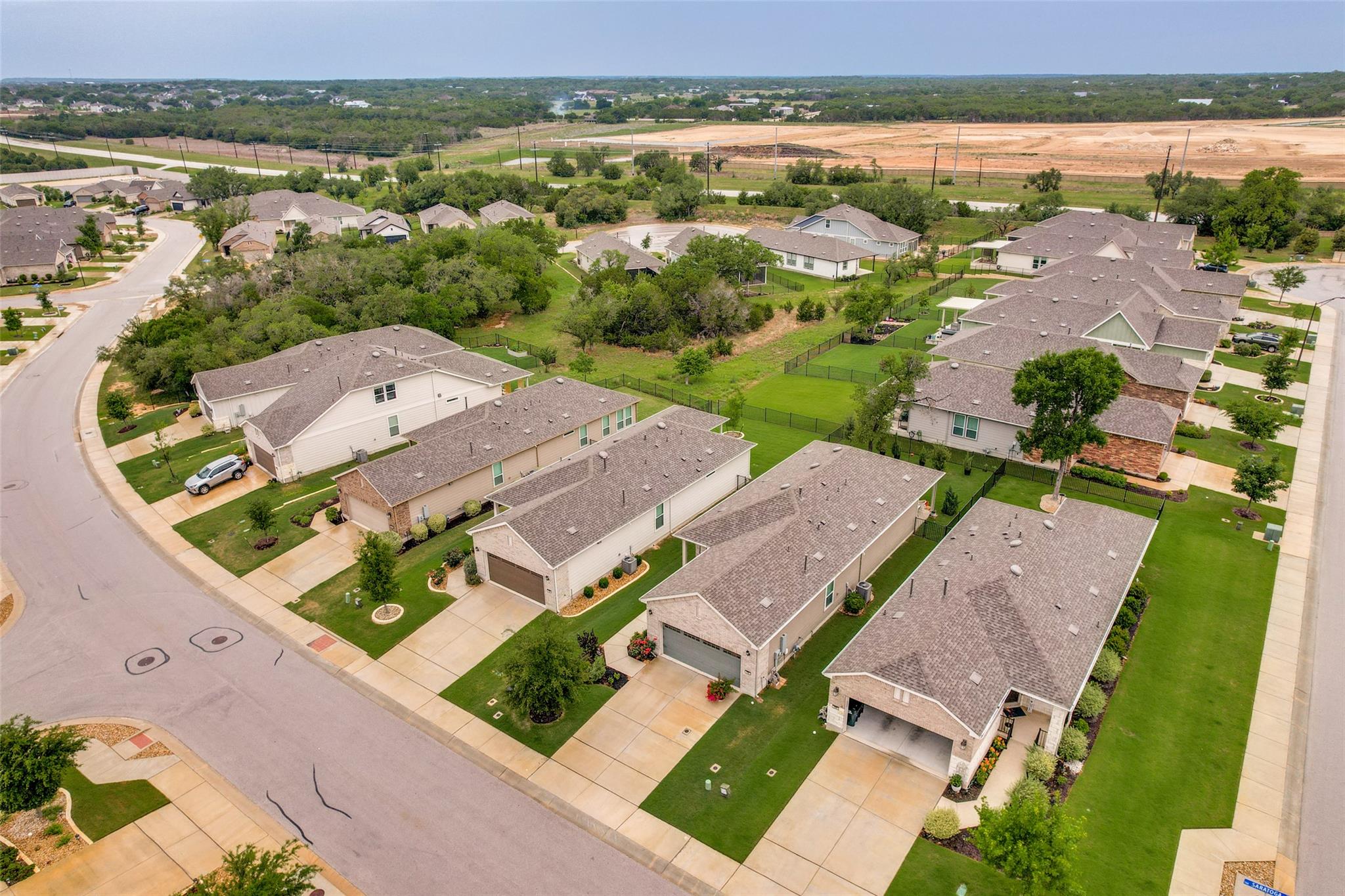 702 Saratoga Ln, Georgetown, TX 78633