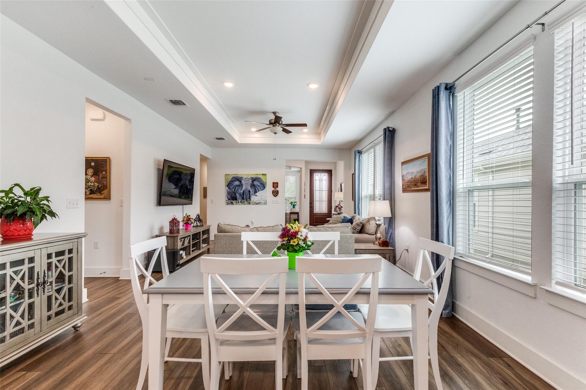 702 Saratoga Ln, Georgetown, TX 78633