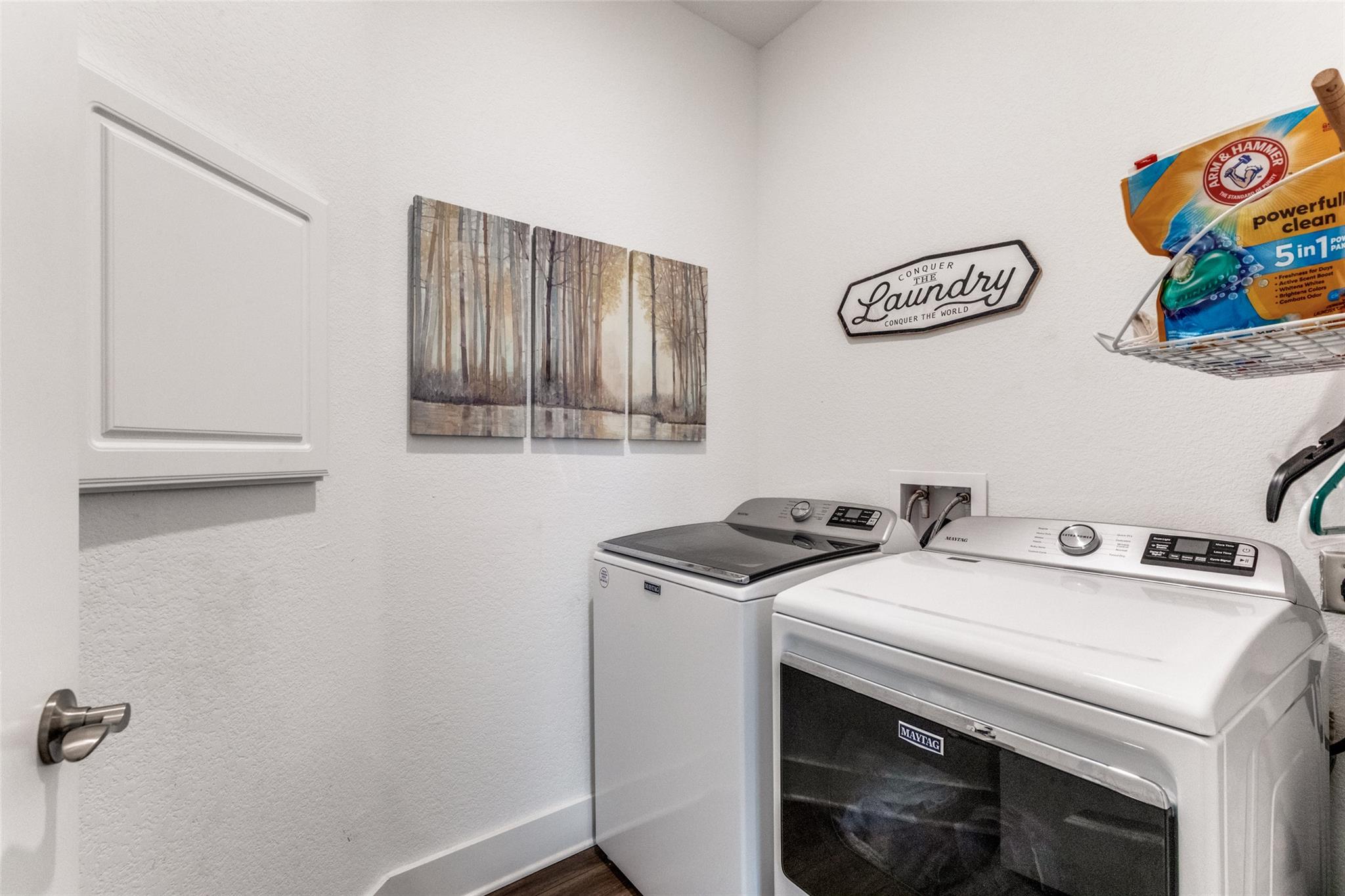 702 Saratoga Ln, Georgetown, TX 78633
