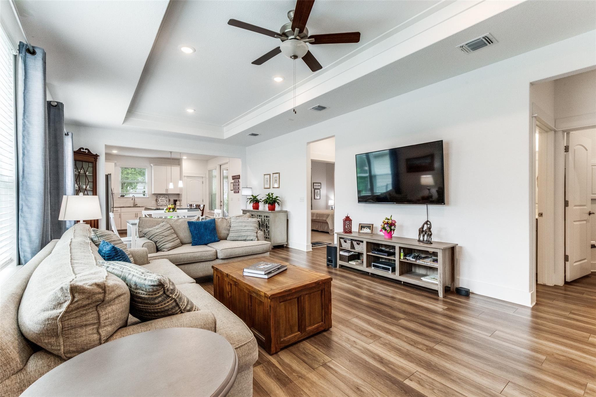 702 Saratoga Ln, Georgetown, TX 78633