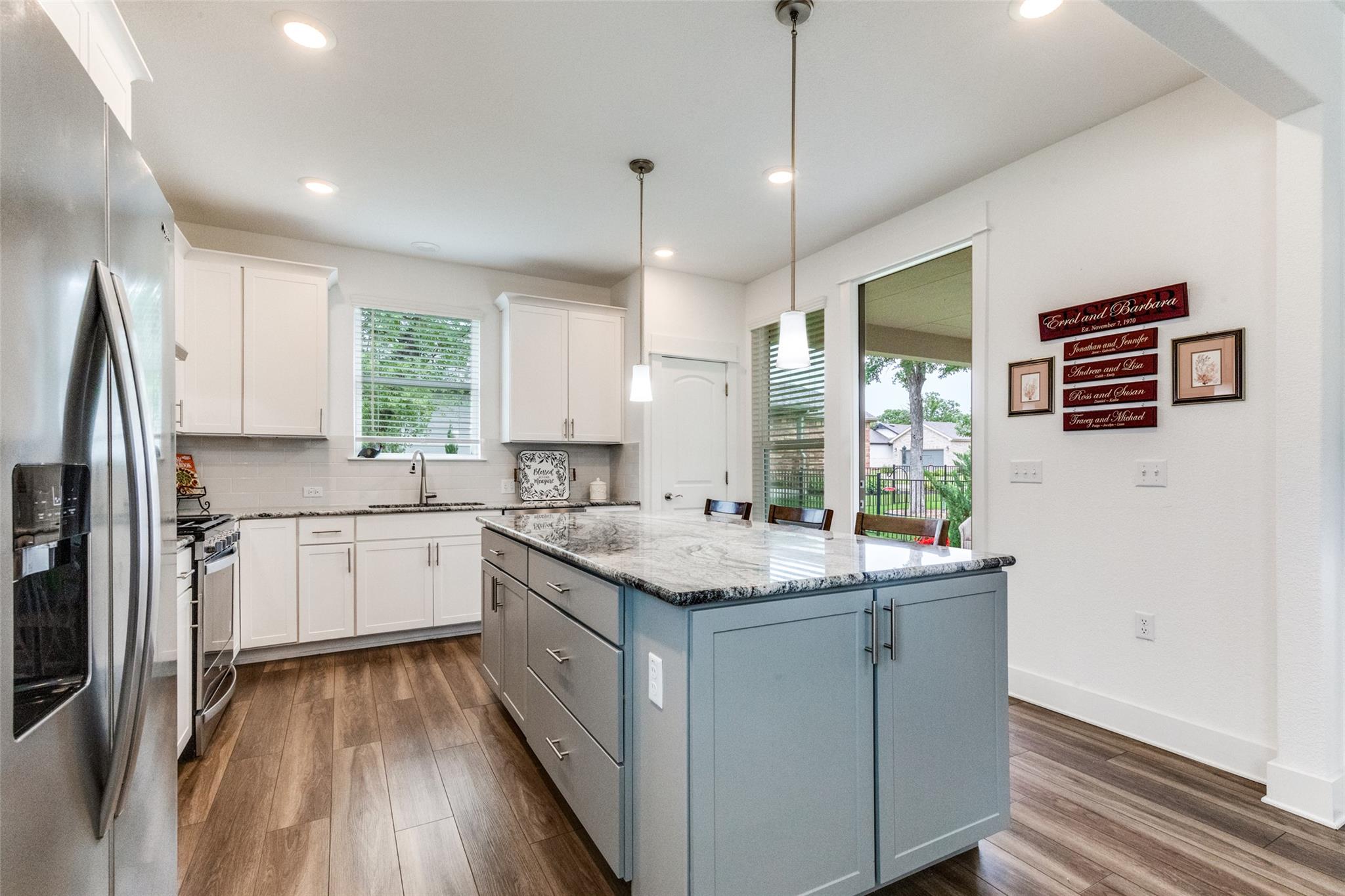 702 Saratoga Ln, Georgetown, TX 78633