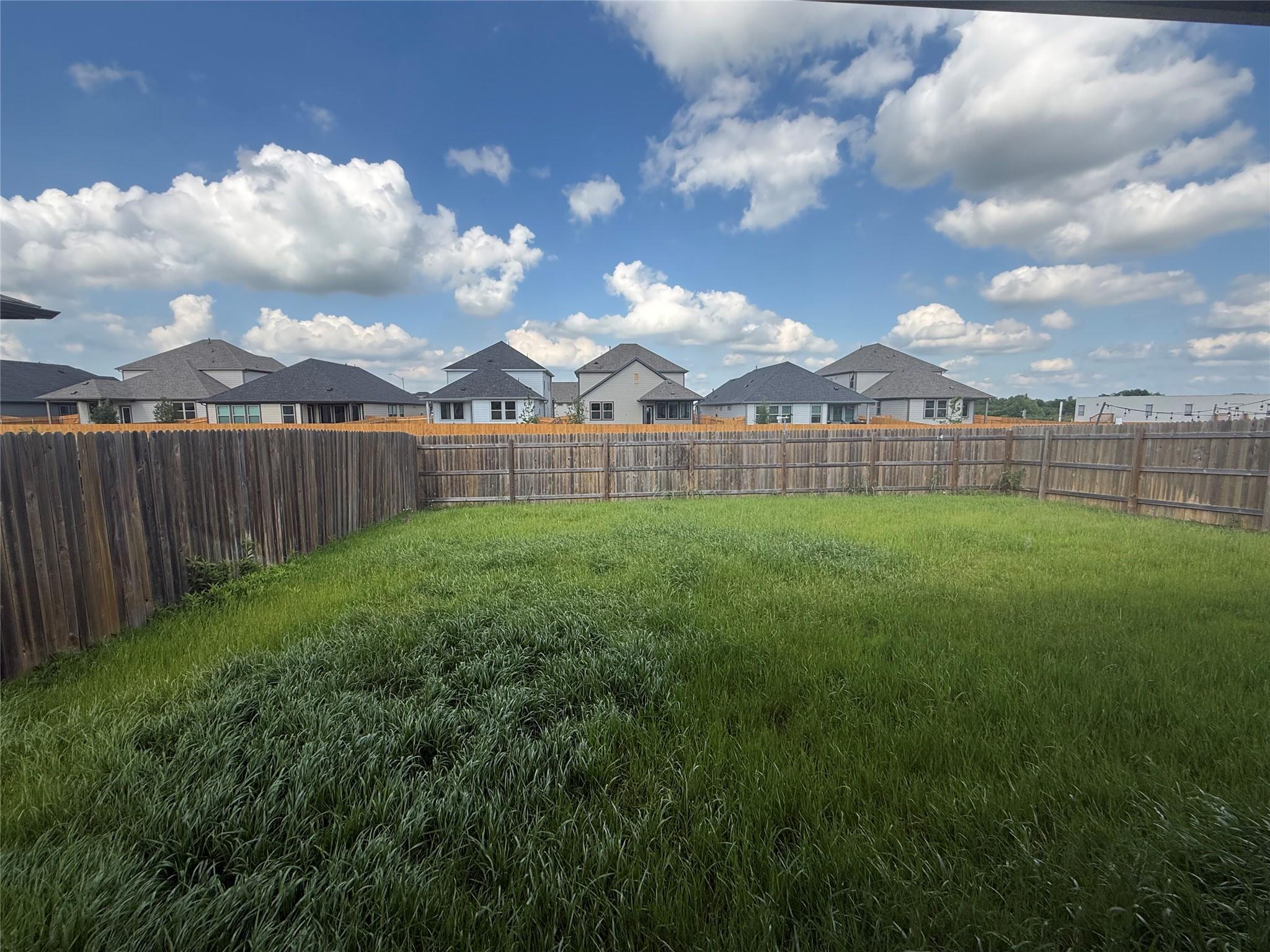 235 Sweetwater Creek Ln, Hutto, TX 78634