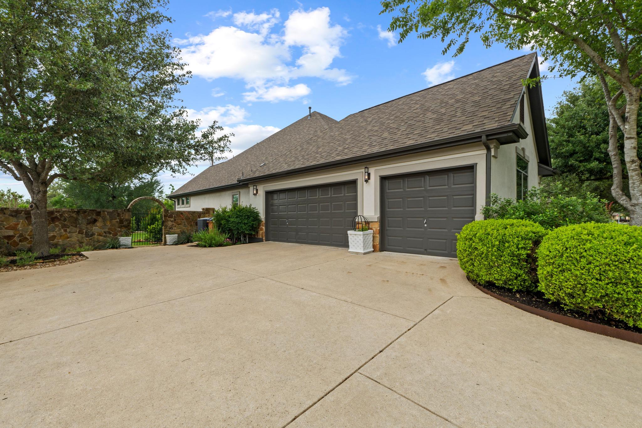 3000 Raspberry Rd, Austin, TX 78748