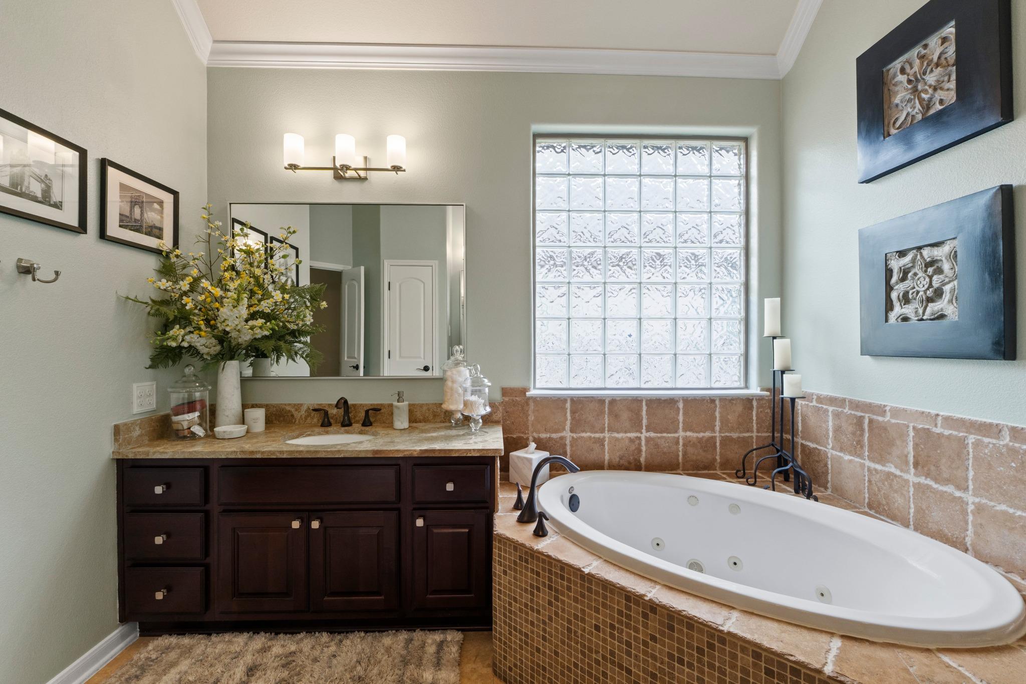 3000 Raspberry Rd, Austin, TX 78748