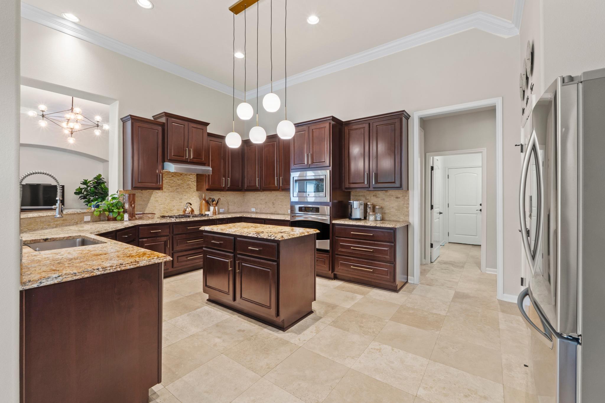 3000 Raspberry Rd, Austin, TX 78748