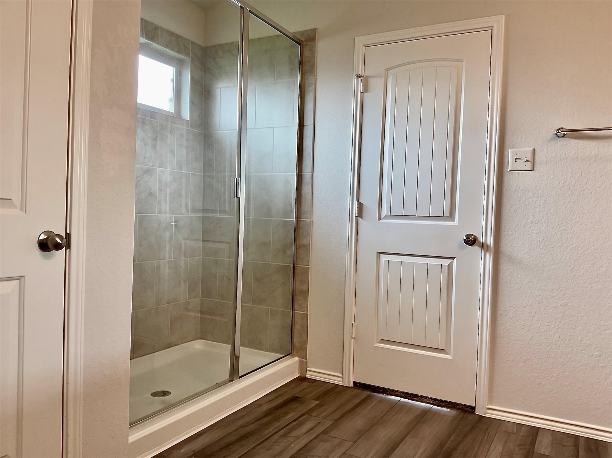 124 Marcel Ct, Taylor, TX 76574