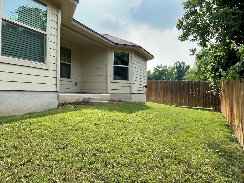 124 Marcel Ct, Taylor, TX 76574