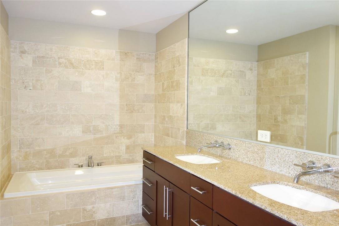 1600 Barton Springs Rd # 1407, Austin, TX 78704