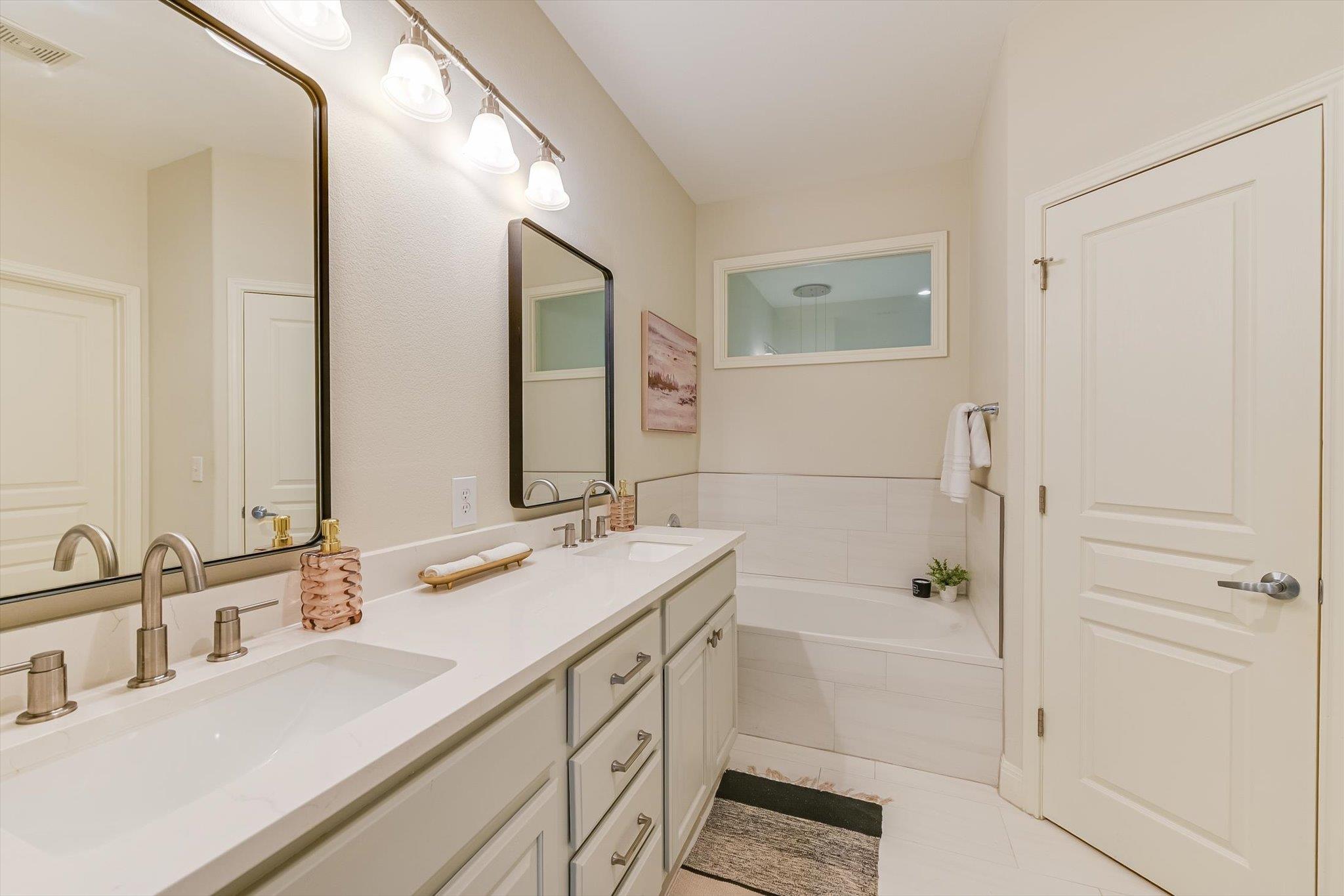 3406 Menchaca Rd # 21, Austin, TX 78704