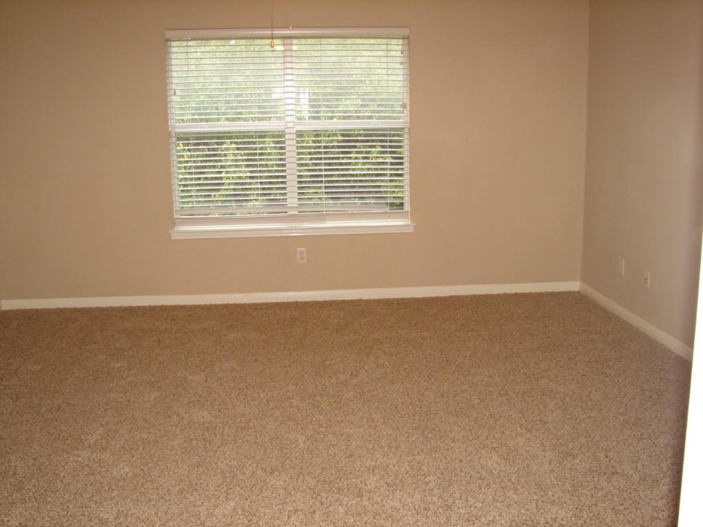 1720 Lynnville Trl, Austin, TX 78727