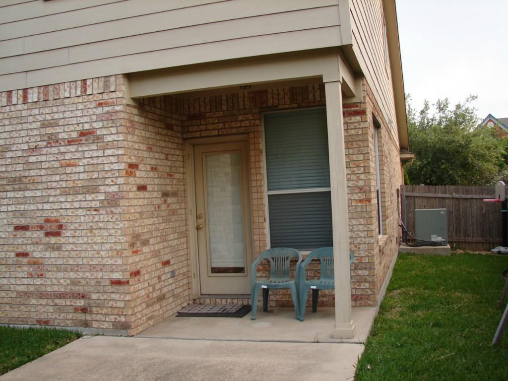 1720 Lynnville Trl, Austin, TX 78727