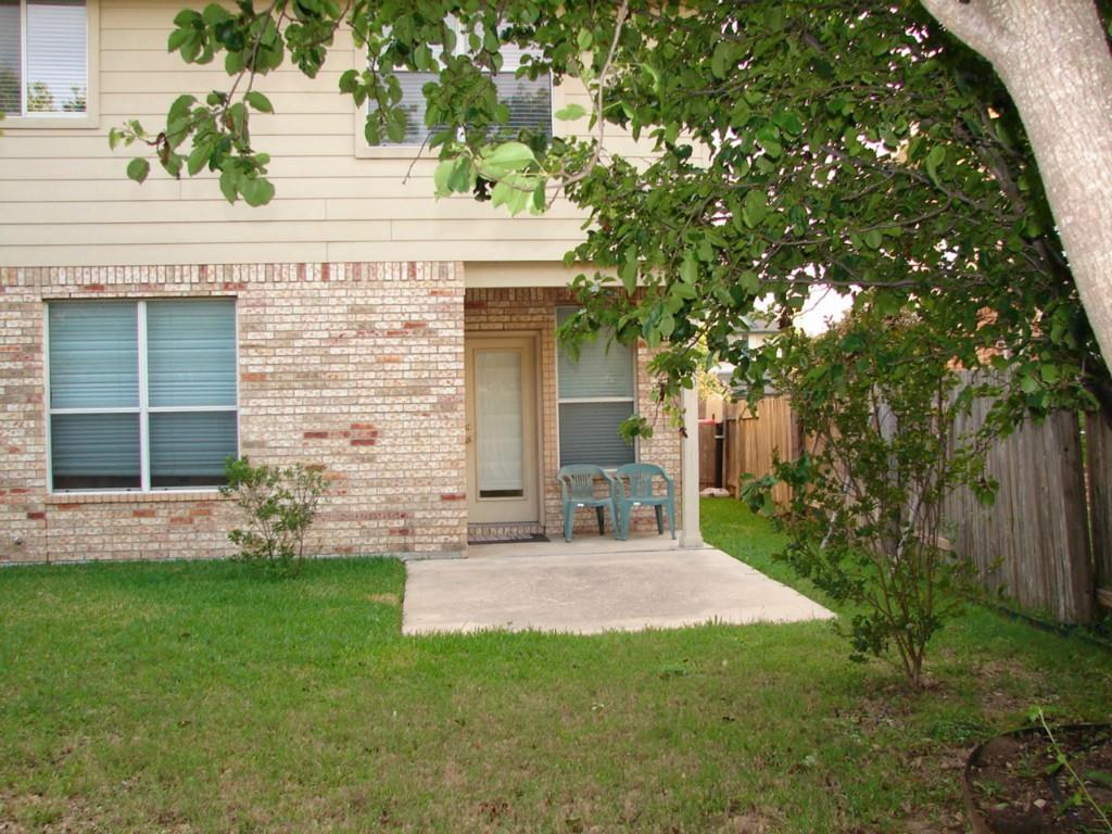 1720 Lynnville Trl, Austin, TX 78727