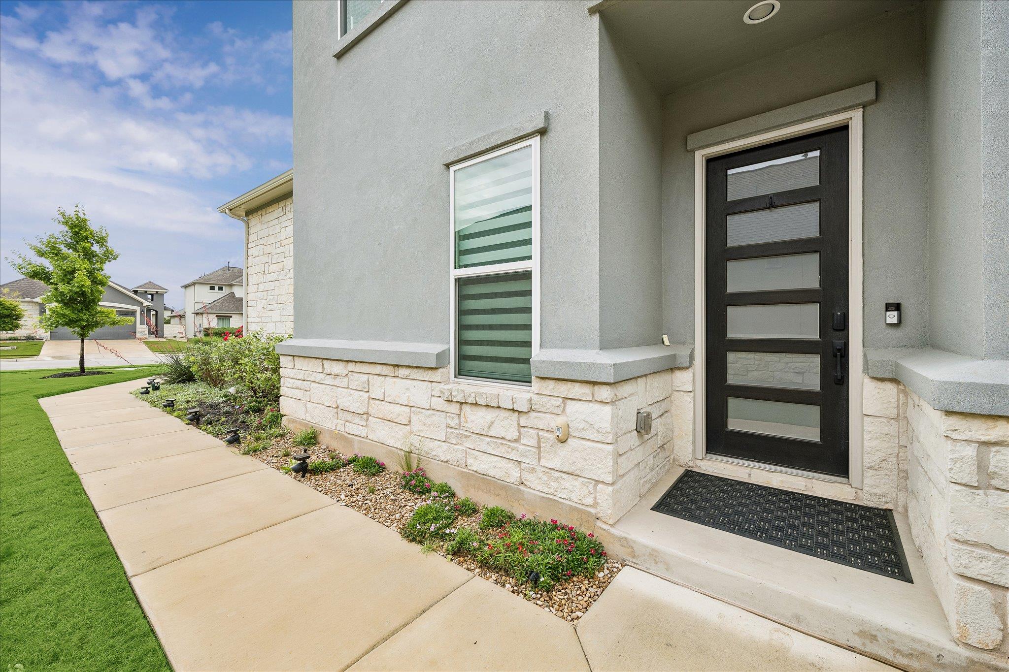 609 Faith Dr, Liberty Hill, TX 78642