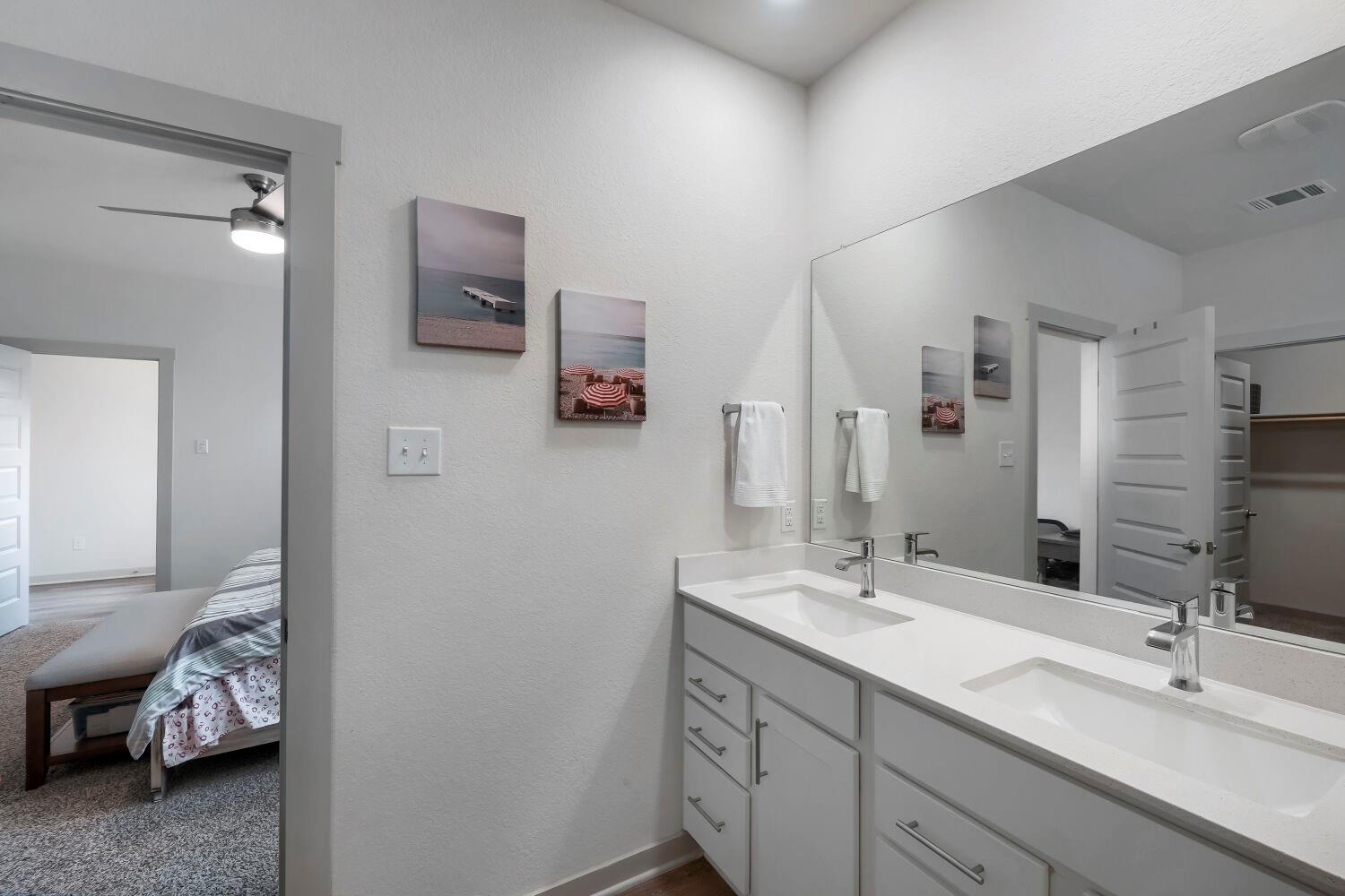 233 NEW HAMPTON Way, San Marcos, TX 78666