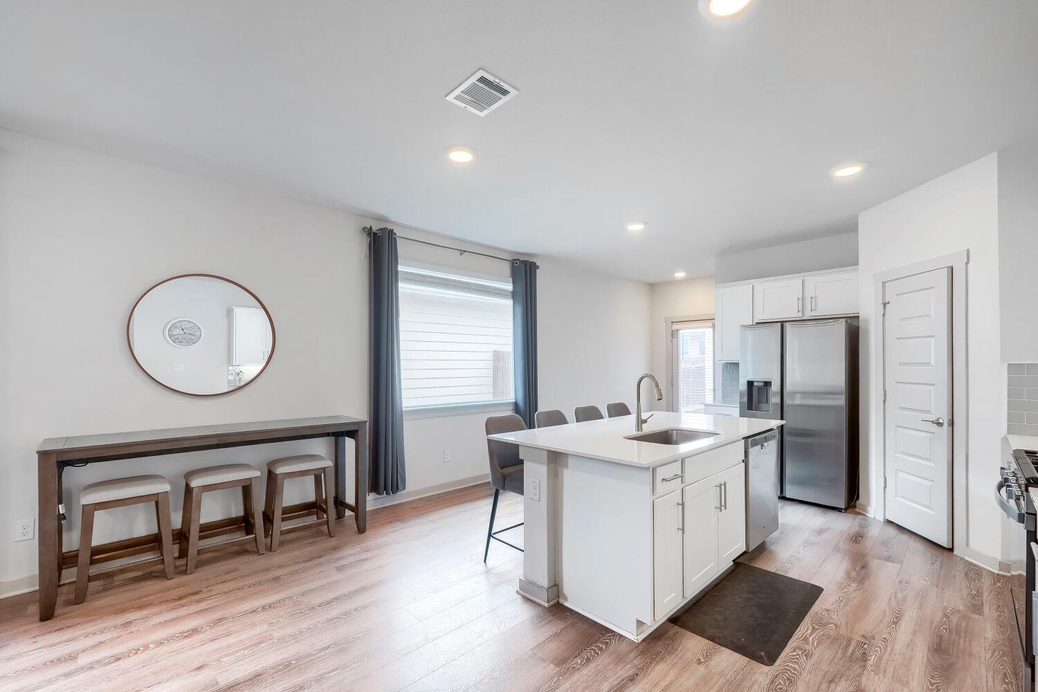 233 NEW HAMPTON Way, San Marcos, TX 78666