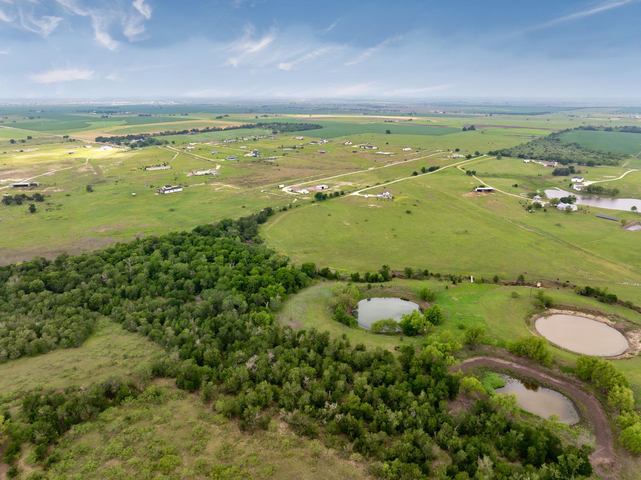 1662 County Road 465, Coupland, TX 78615